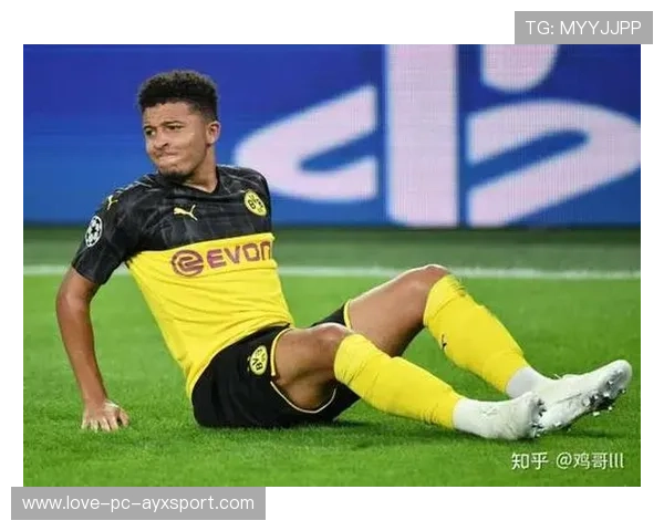 多特蒙德或在边路培养侧翼多面手以增强轮换弹性